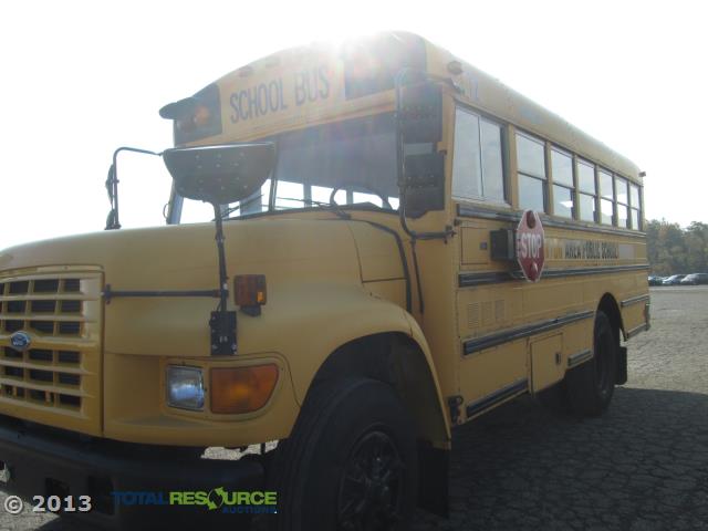 Ford B800