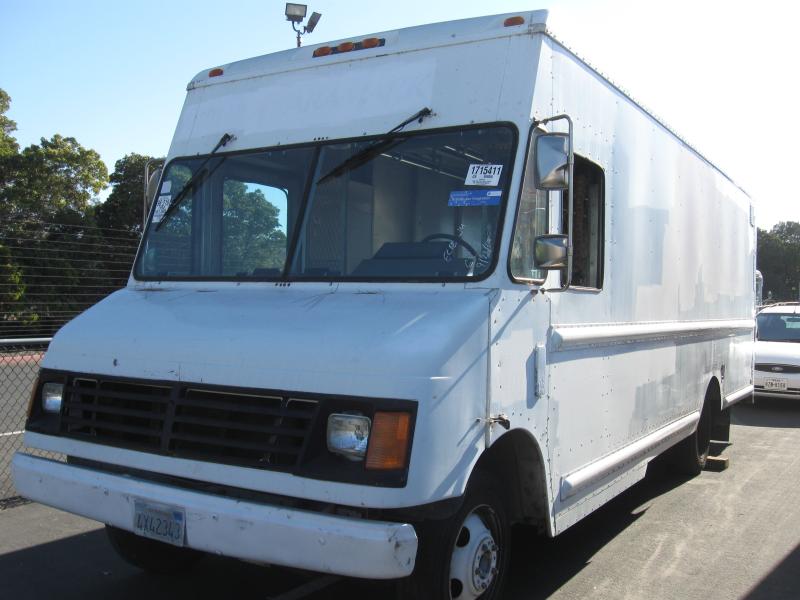 GMC P Truck Forward