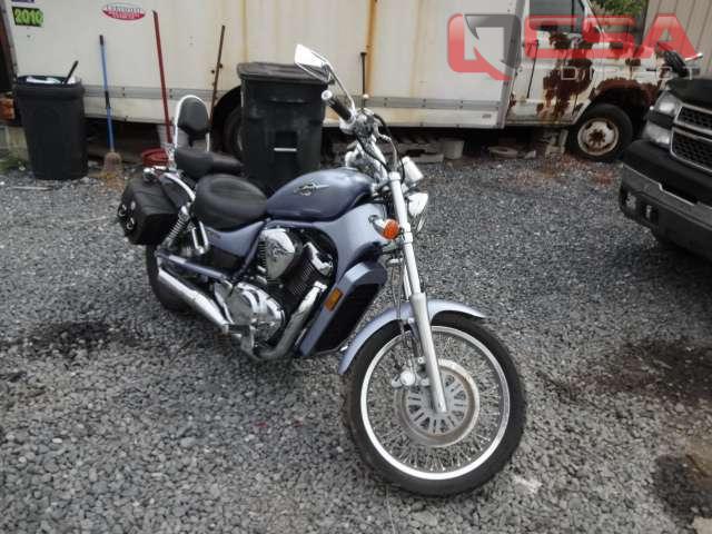 Suzuki VS800