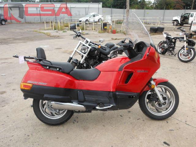 Honda PC800 (PACIFIC COAST)