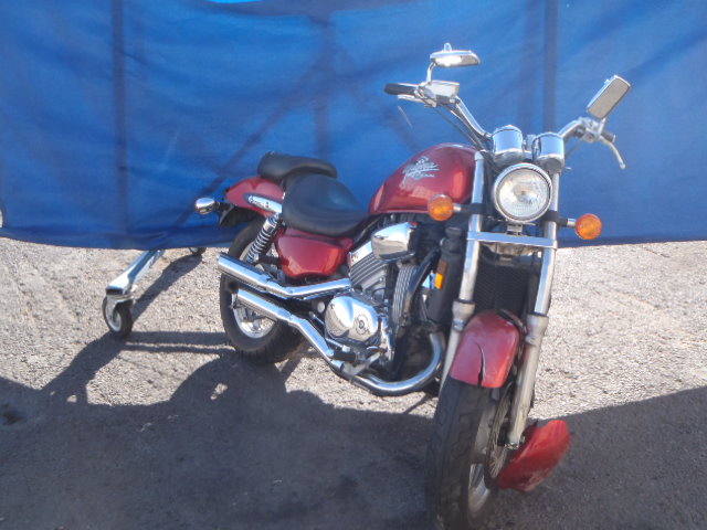 Honda VF750C (MAGNA)