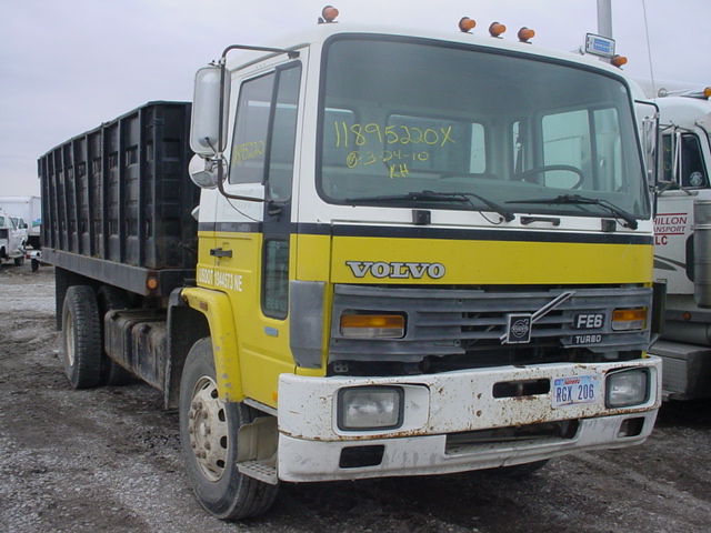 Volvo Cab Over Engine Prod. Class 07 (USA)