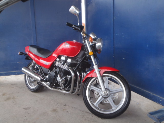 Honda CB750 (Nighthawk 750)