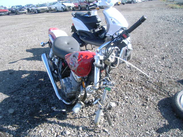 Suzuki GZ250