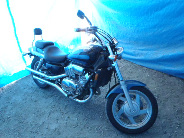 Honda VF750C (MAGNA)