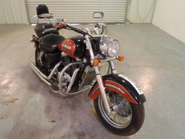 Honda VT1100C3 (SHADOW AERO)