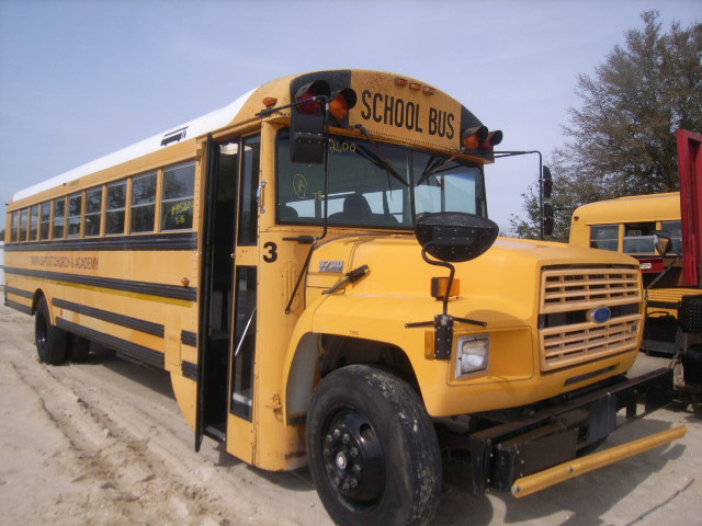 Ford B700
