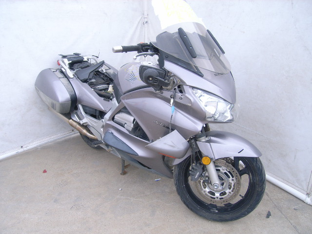 Honda ST1300A