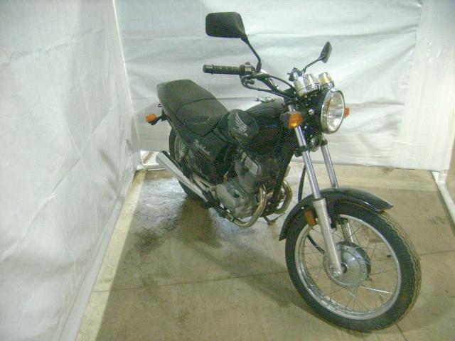 Honda CB250 (Nighthawk)