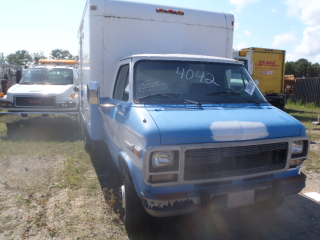 GMC Cutaway Van
