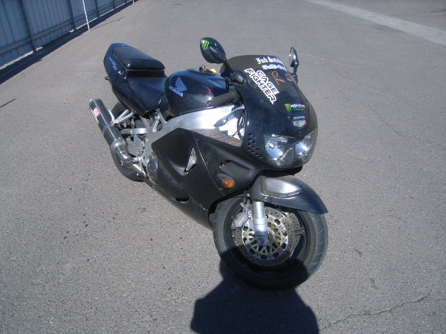 Honda CBR900