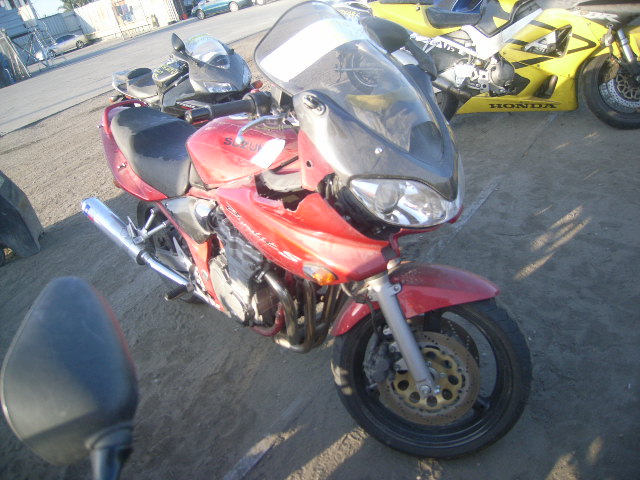 Suzuki GSF600S