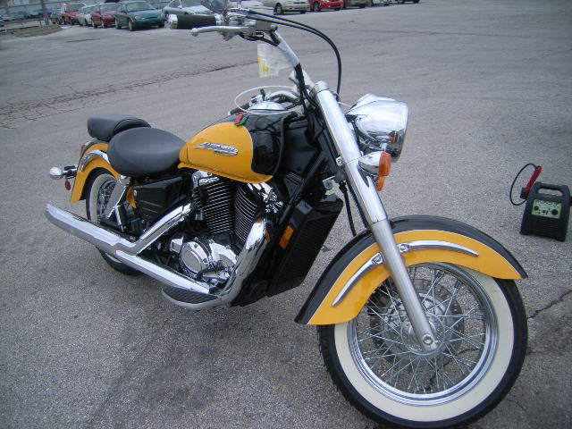 Honda VT1100C3 (SHADOW AERO)