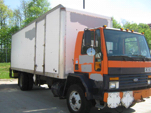 Ford CF8000