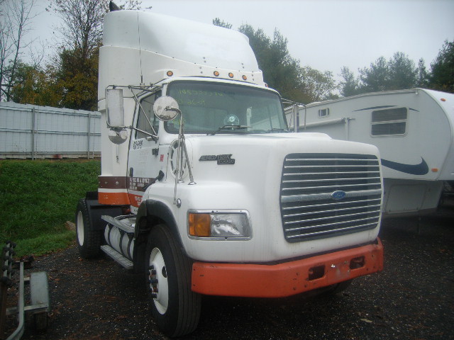 Ford LA9000