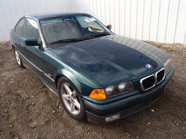 BMW 318iS
