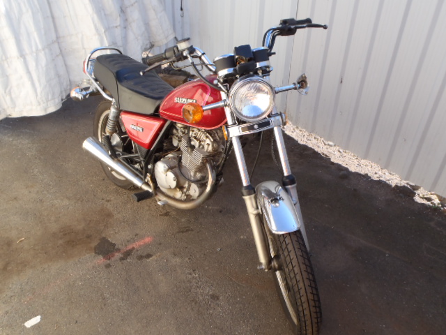 Suzuki GN125E