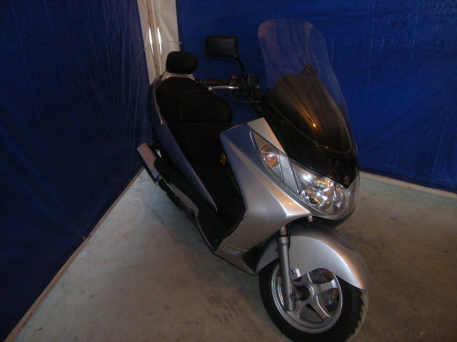 Suzuki AN400K