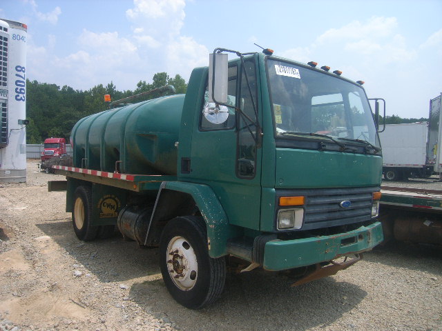 Ford CF7000
