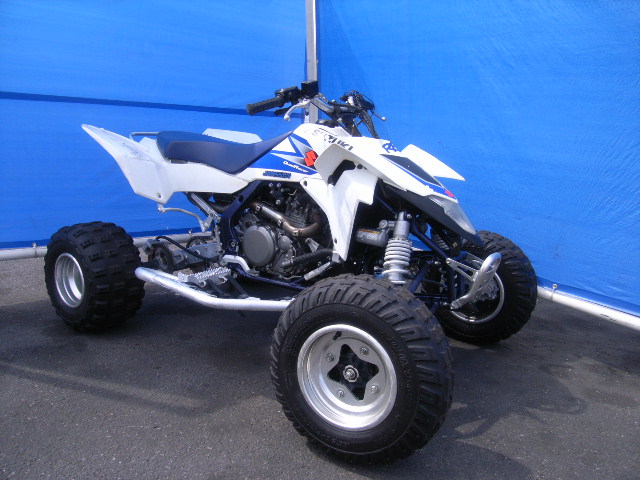 Suzuki LT-R450