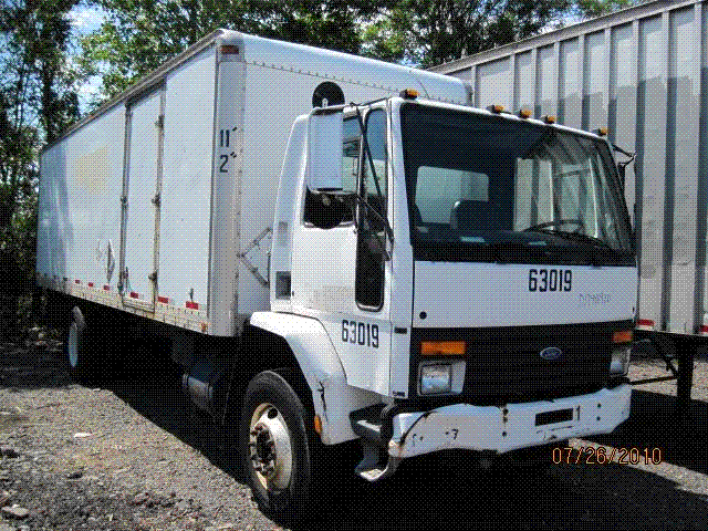 Ford CF8000