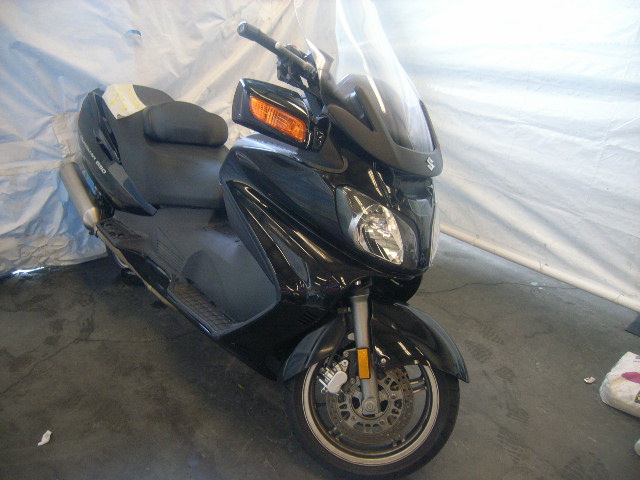 Suzuki AN650K