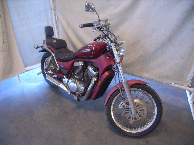 Suzuki VS800