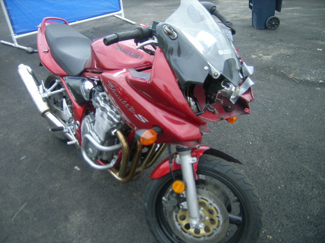 Suzuki GSF600S