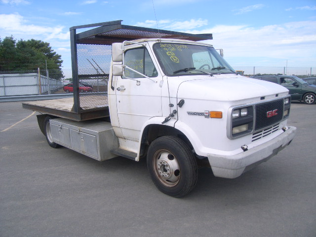 GMC Cutaway Chassis