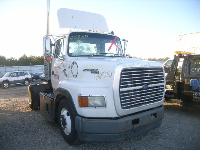 Ford LA9000