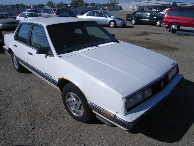 Pontiac 6000