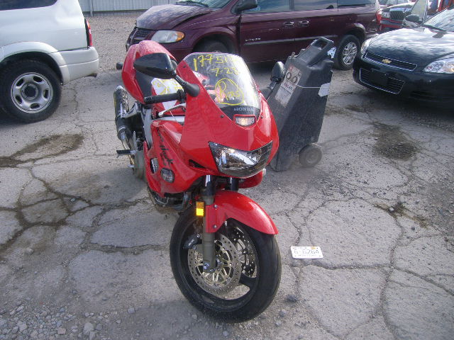 Honda VTR1000F (SUPERHAWK)