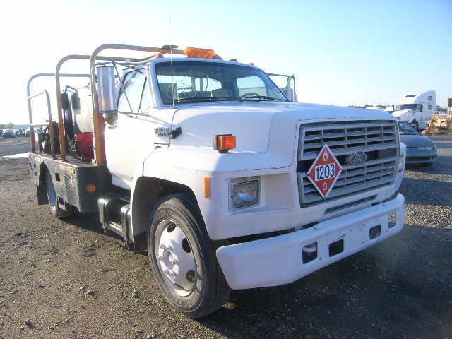 Ford F-600