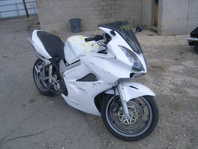 Honda VFR800 (INTERCEPTOR)