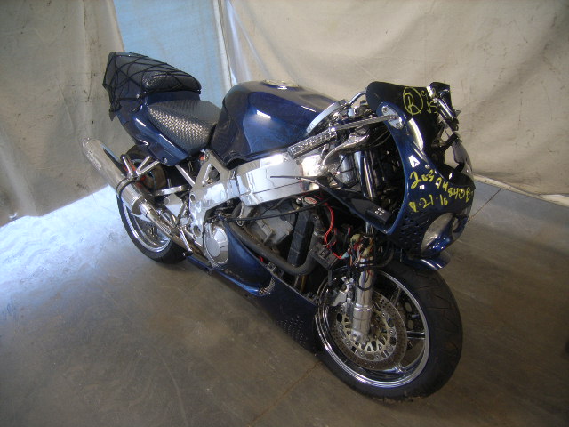 Honda CBR900