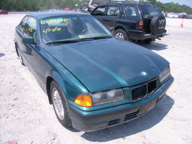 BMW 318iS