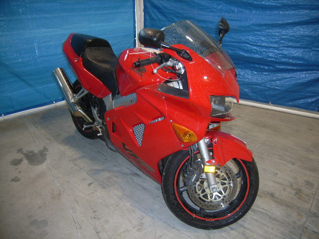 Honda VFR800Fi (INTERCEPTOR)