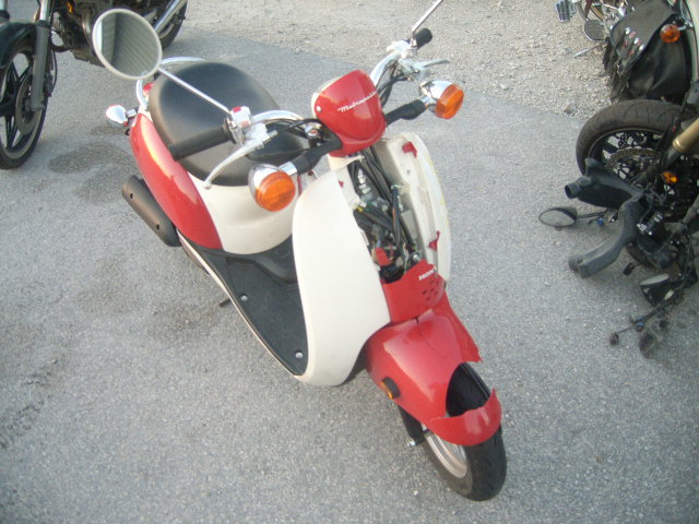 Honda CHF50 (Metropolitan)