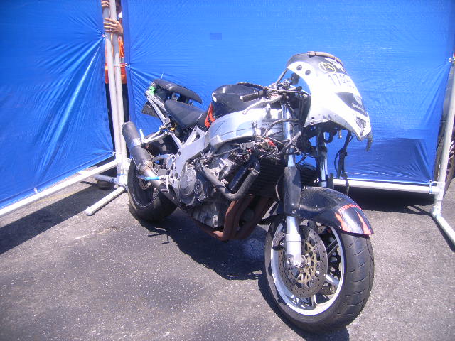 Honda CBR900