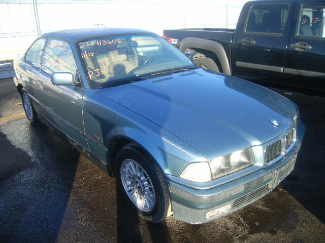 BMW 318iS