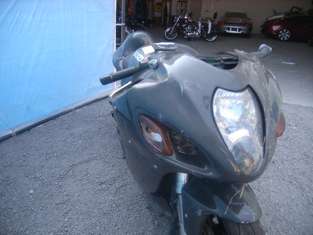 Suzuki GSX1300R