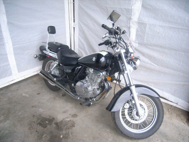 Suzuki GZ250
