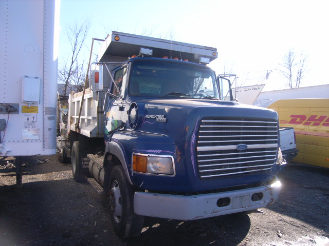 Ford LA9000
