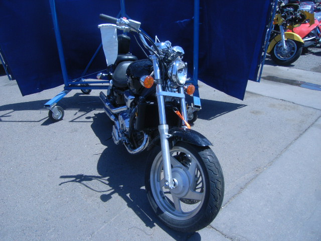 Honda VF750C (MAGNA)