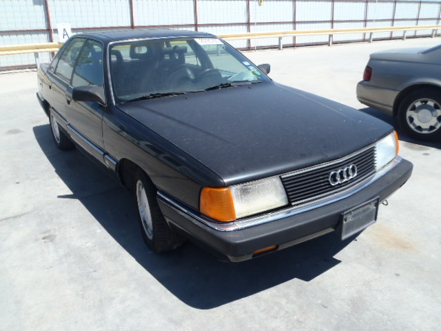 Audi 100
