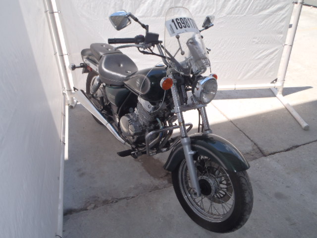 Suzuki GZ250