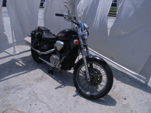 Honda VT600C (SHADOW VLX)