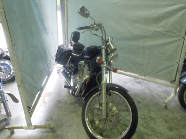 Suzuki VS800GL