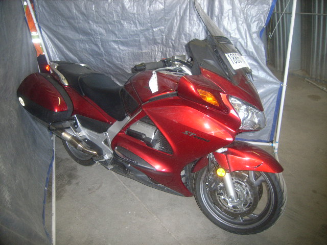 Honda ST1300A