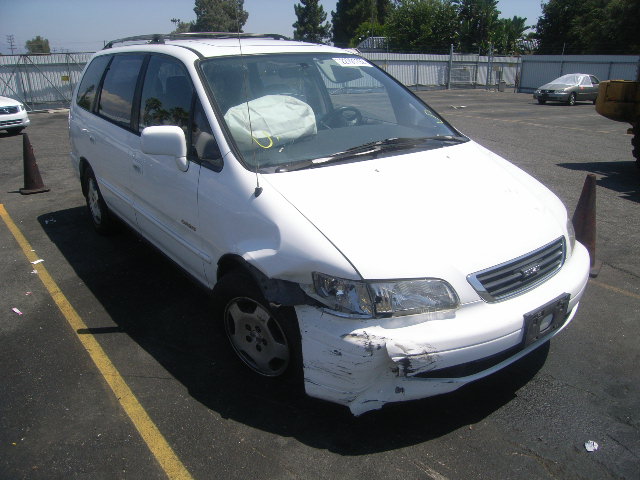 Isuzu Oasis